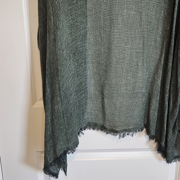 Free People Green Open Knit Open Front Lightweight Short Sleeve Sweater One Size - Picture 3 of 10